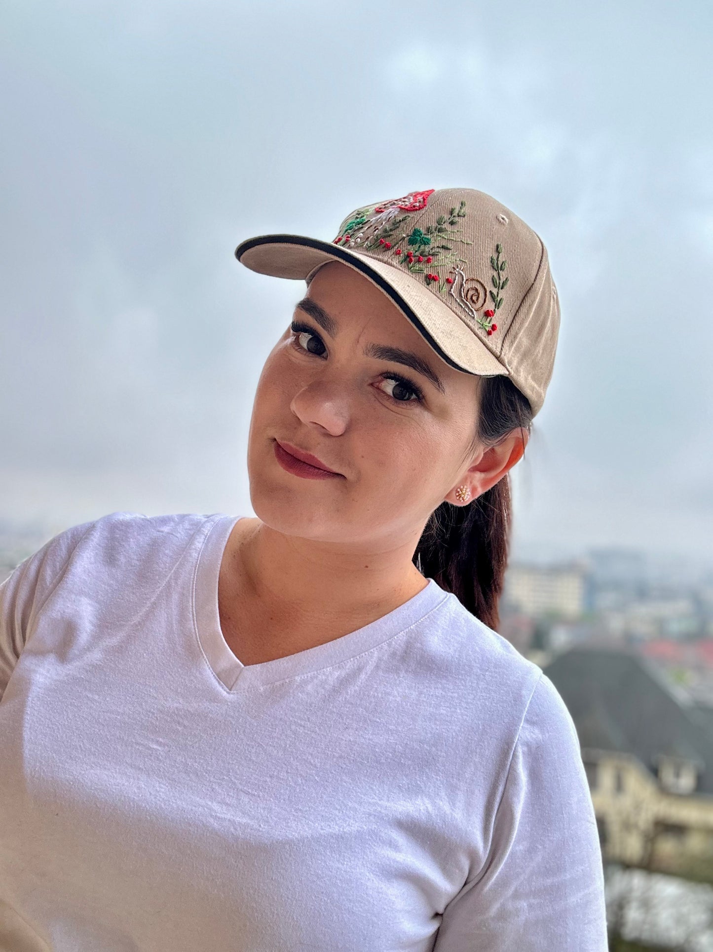 Șapcă brodată manual